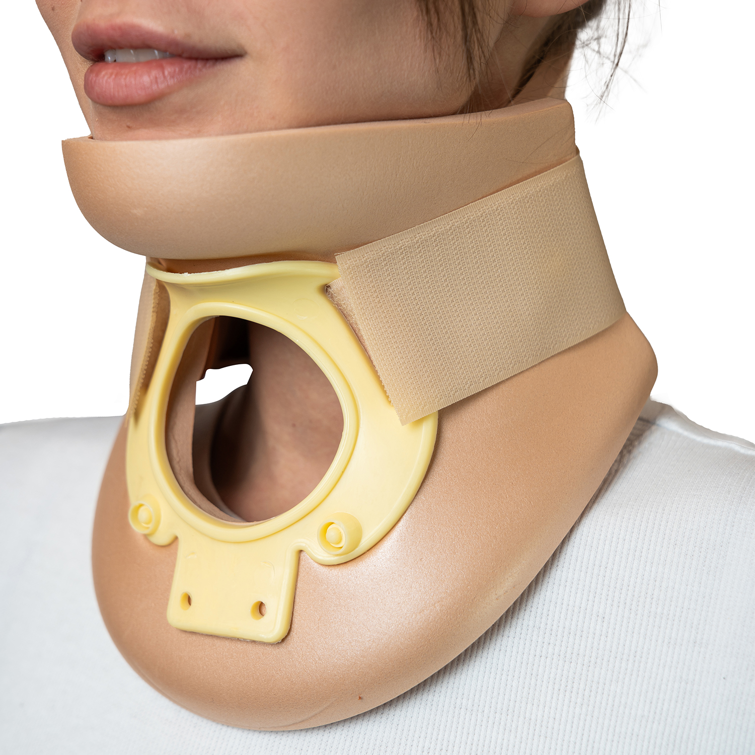 Воротник классический «Филадельфия» с отверстием для трахеи