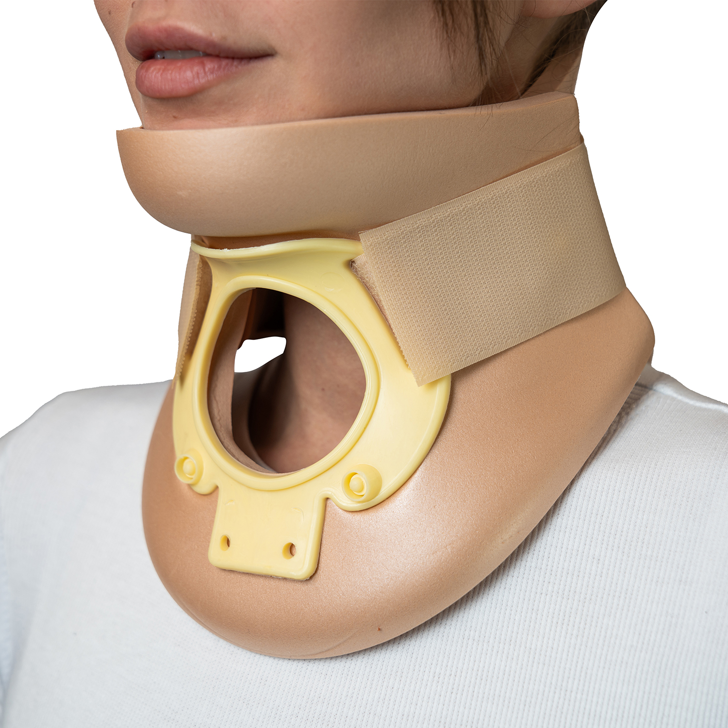 Воротник классический «Филадельфия» с отверстием для трахеи