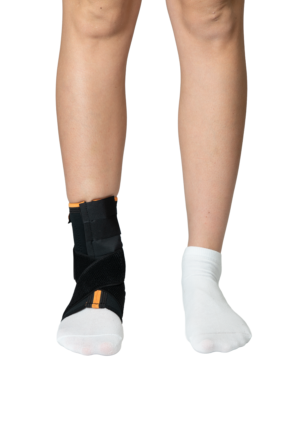 Стабилизатор лодыжки с застежкой на липучке